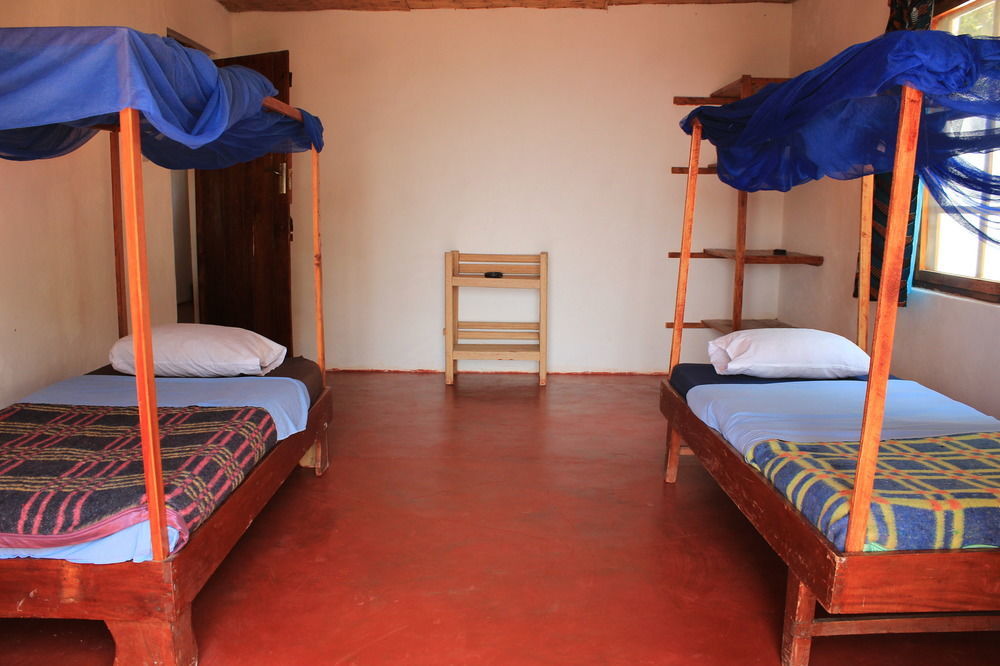Njaya Lodge Nkhata Bay Экстерьер фото
