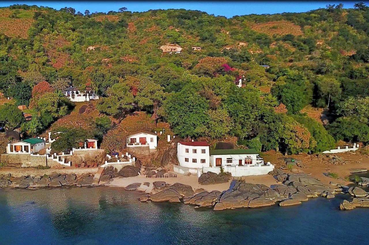 Njaya Lodge Nkhata Bay Экстерьер фото
