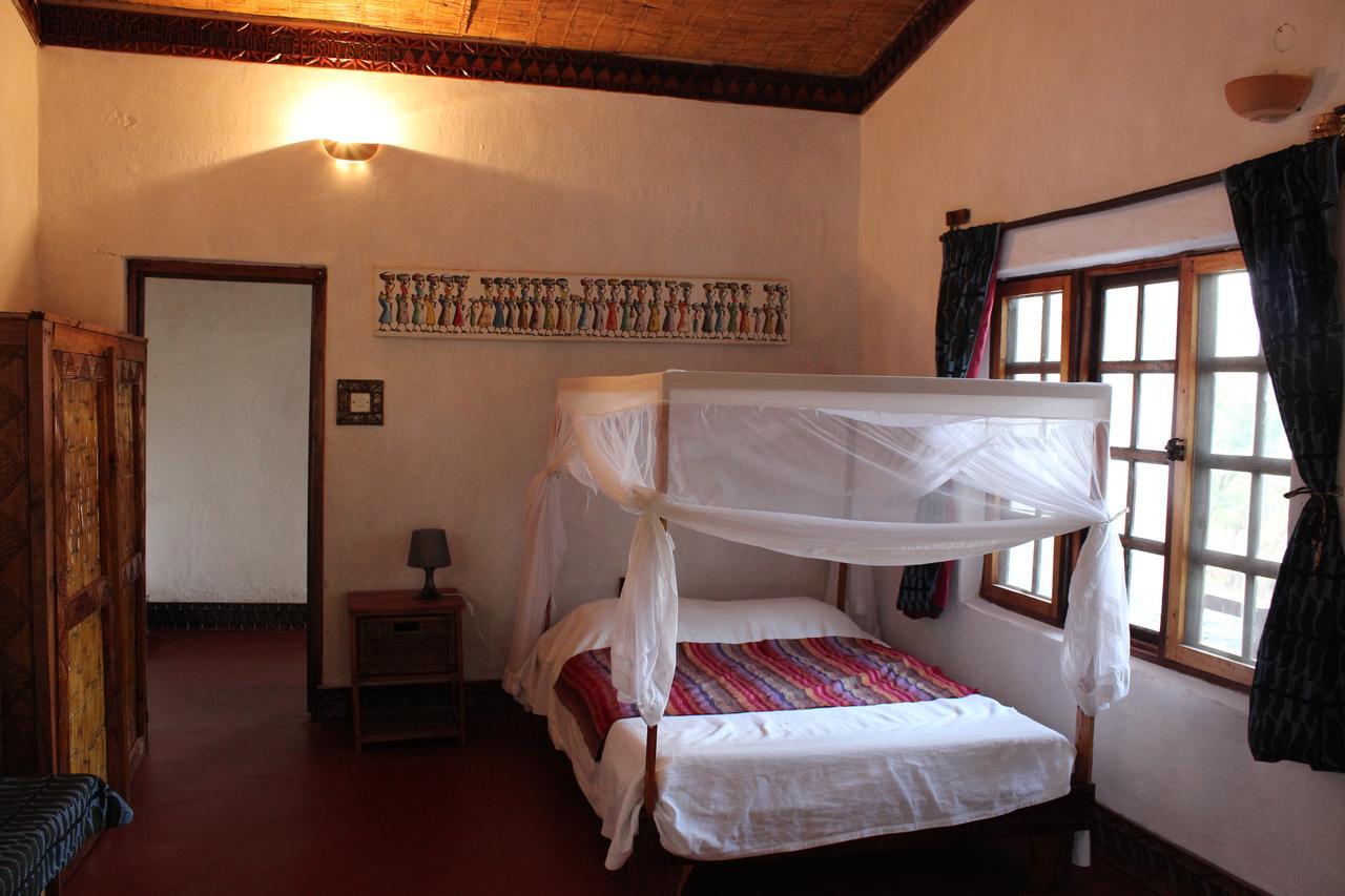 Njaya Lodge Nkhata Bay Экстерьер фото