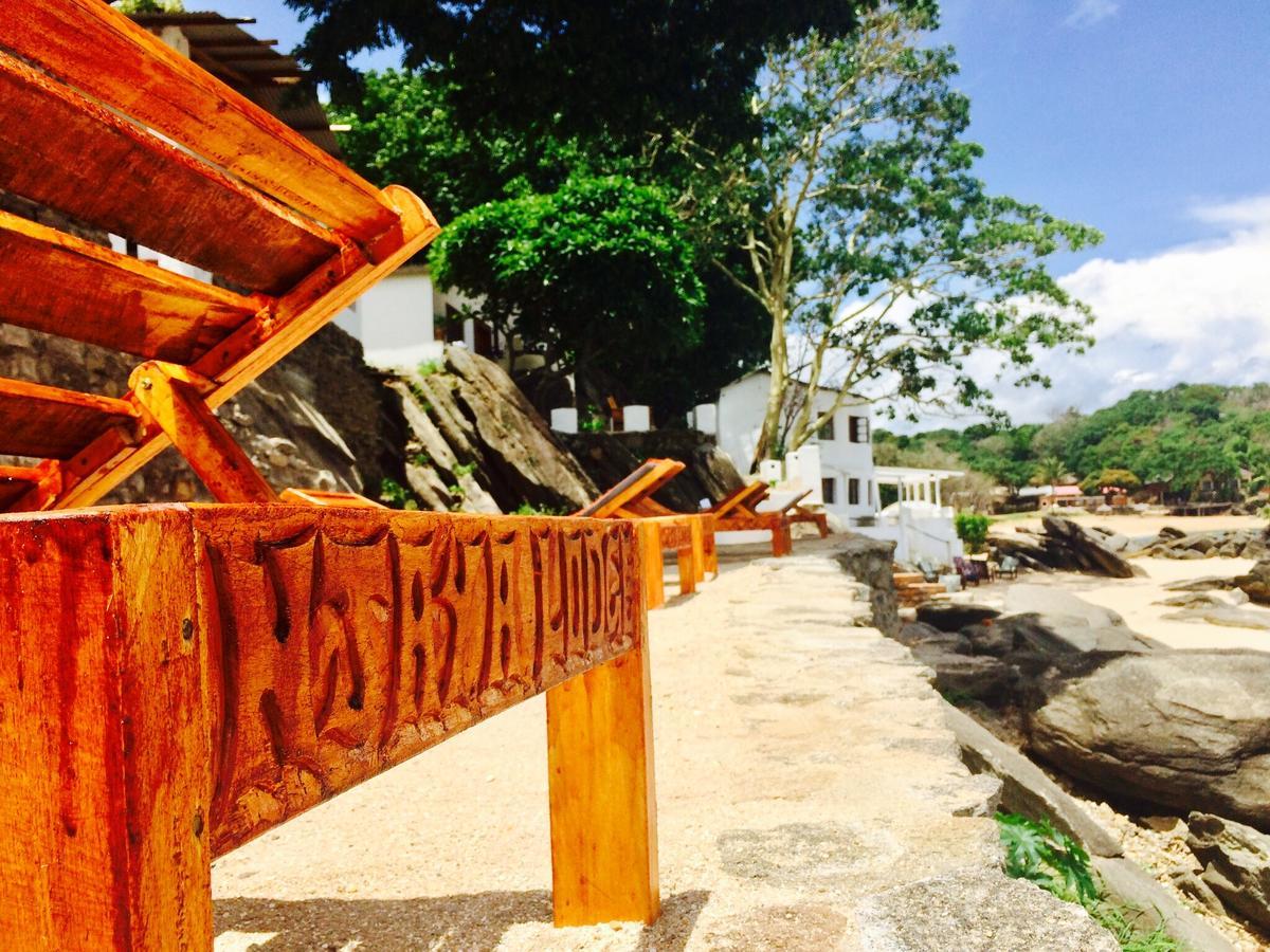 Njaya Lodge Nkhata Bay Экстерьер фото