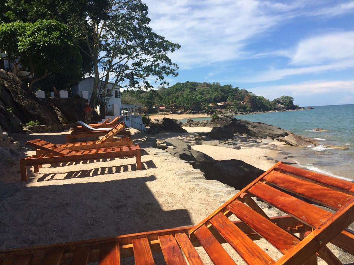 Njaya Lodge Nkhata Bay Экстерьер фото
